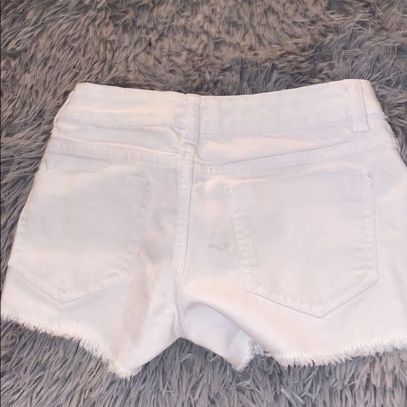 White jean shorts - Picture 2 of 2